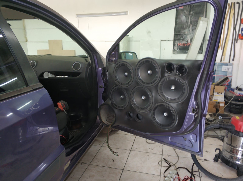 Изготовление дверных карт — Ford Fusion, 1,4 л, 2008 года | автозвук ...