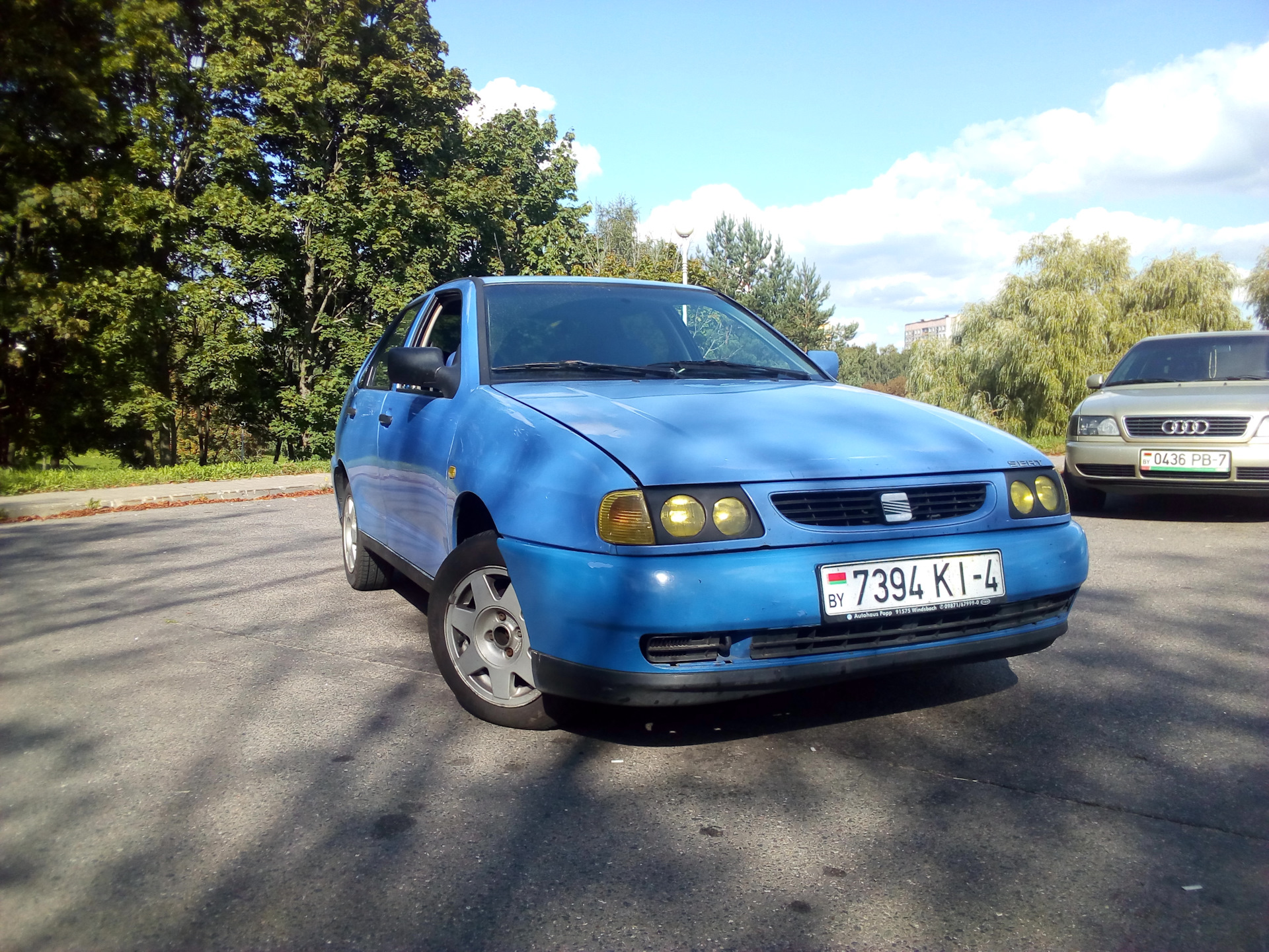 1 94 год. Сеат Кордоба 1997 1.4. Сеат Кордоба 1997. Seat Кордоба 1997. Сеат Кордоба 1997 купе.