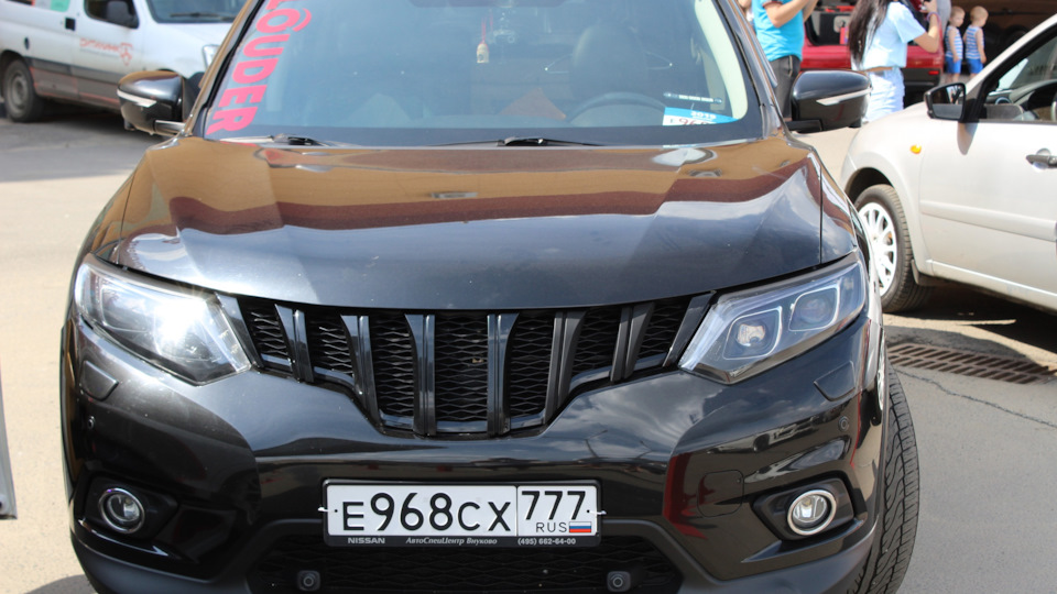 Nissan X-Trail "Rogue"