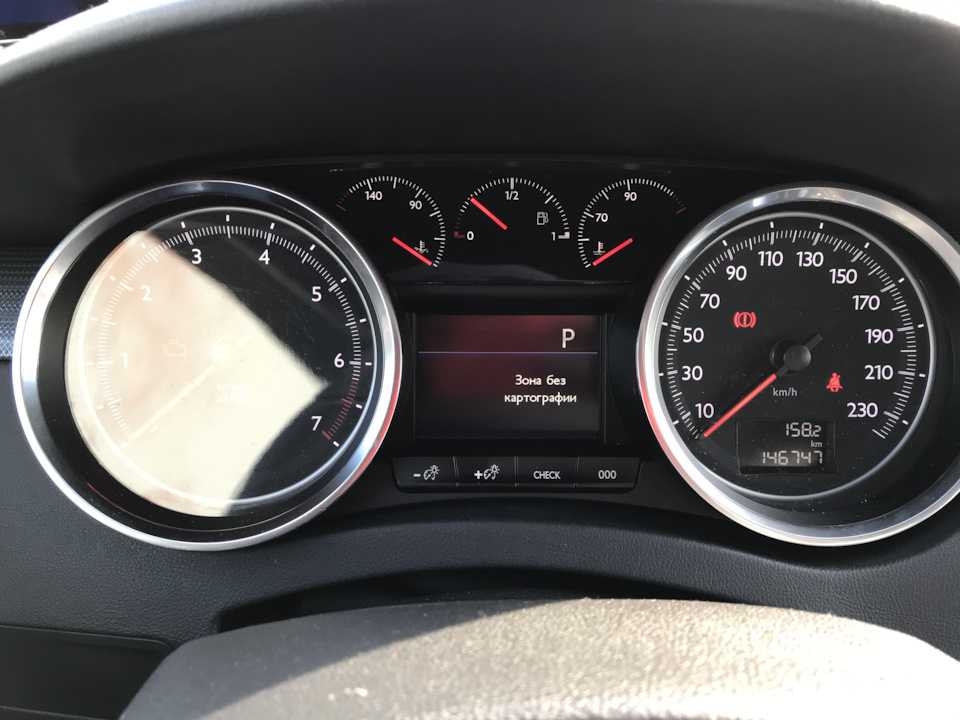 Фото в бортжурнале Peugeot 508 (1G)