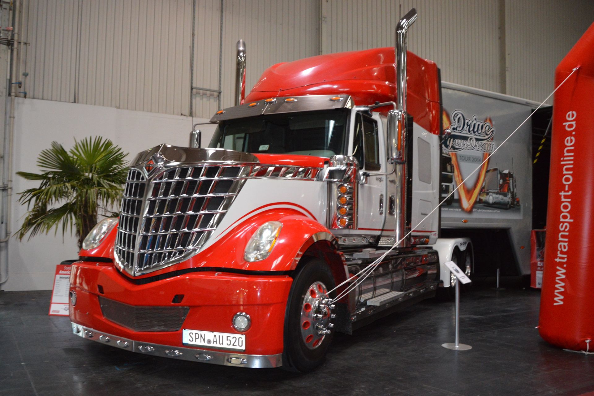 International Navistar Prostar