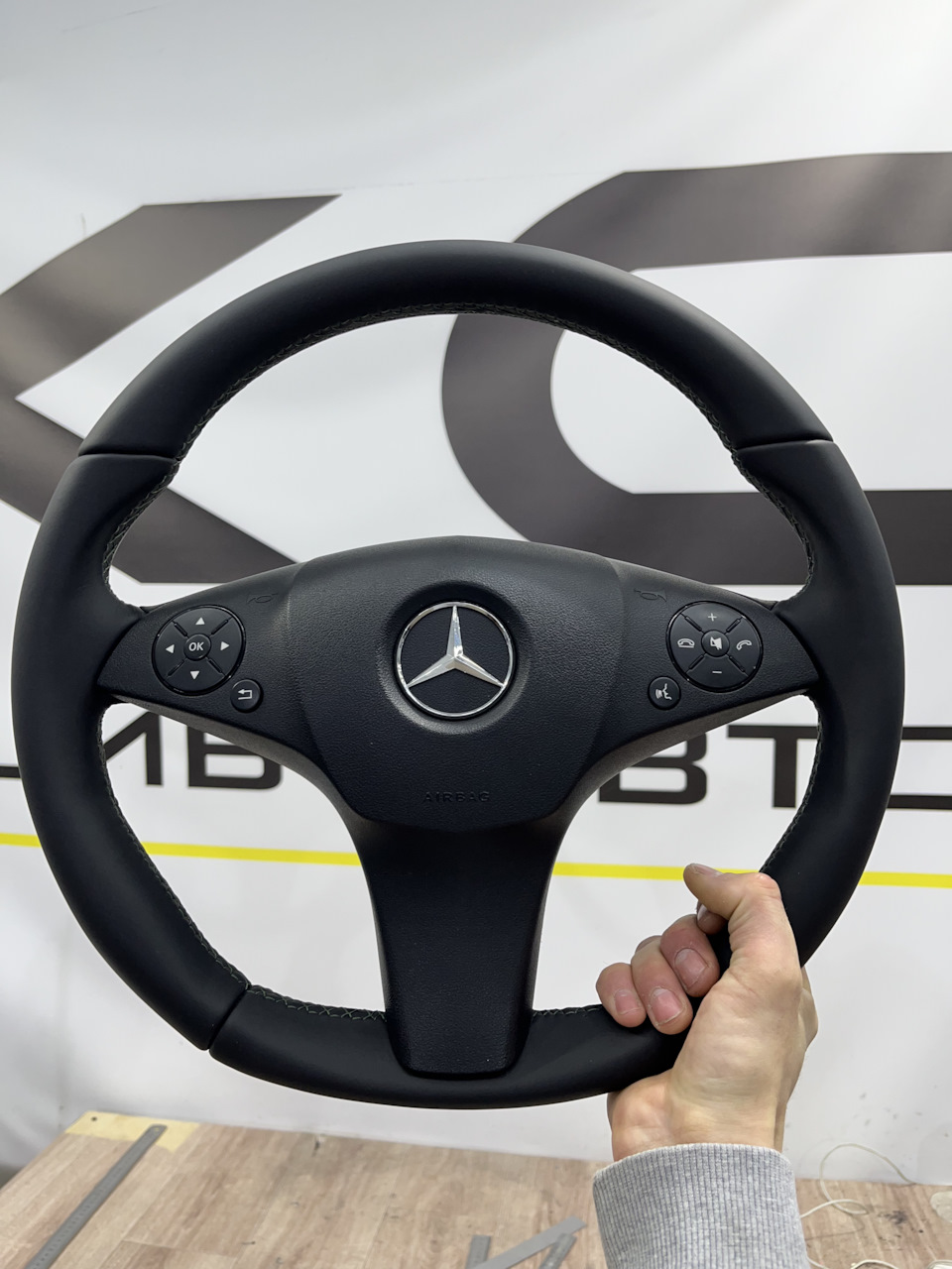 Новый руль — Mercedes-Benz C-Class (W204), 1,8 л, 2009 года | своими ...