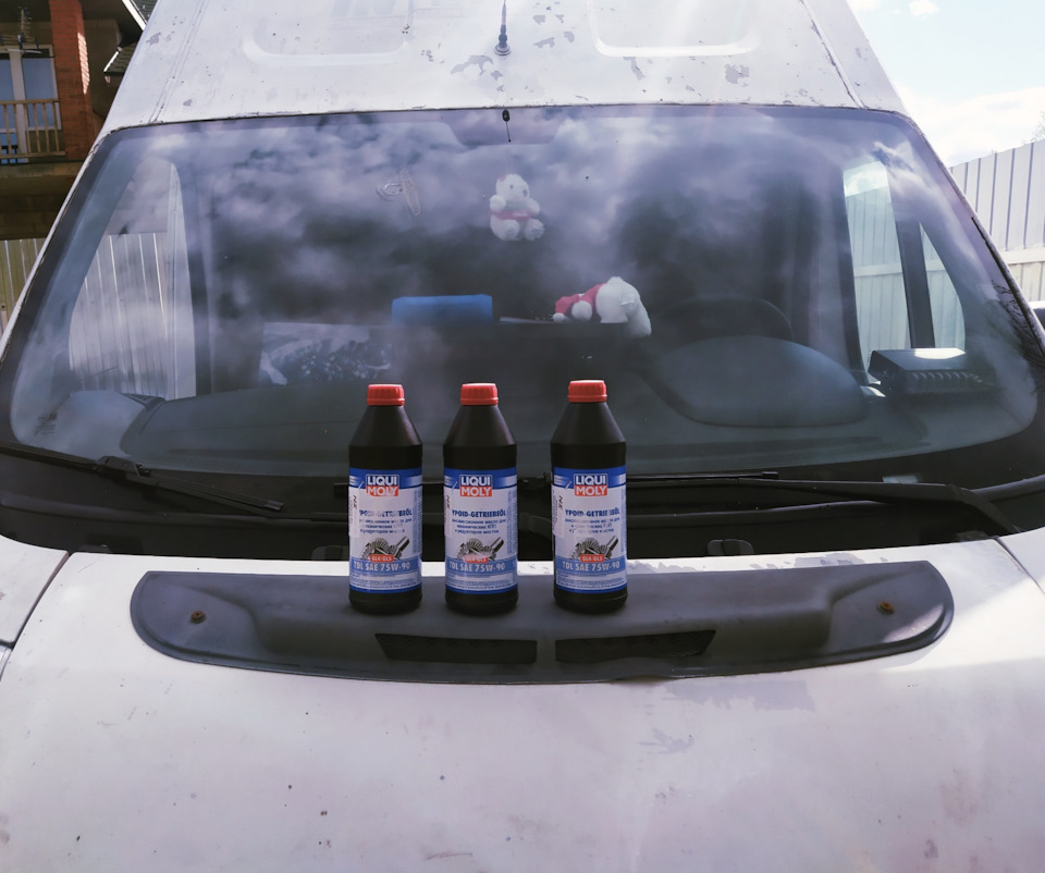 Замена масла в МКПП без ямы — FIAT Ducato III, 3 л, 2007 года | своими ...