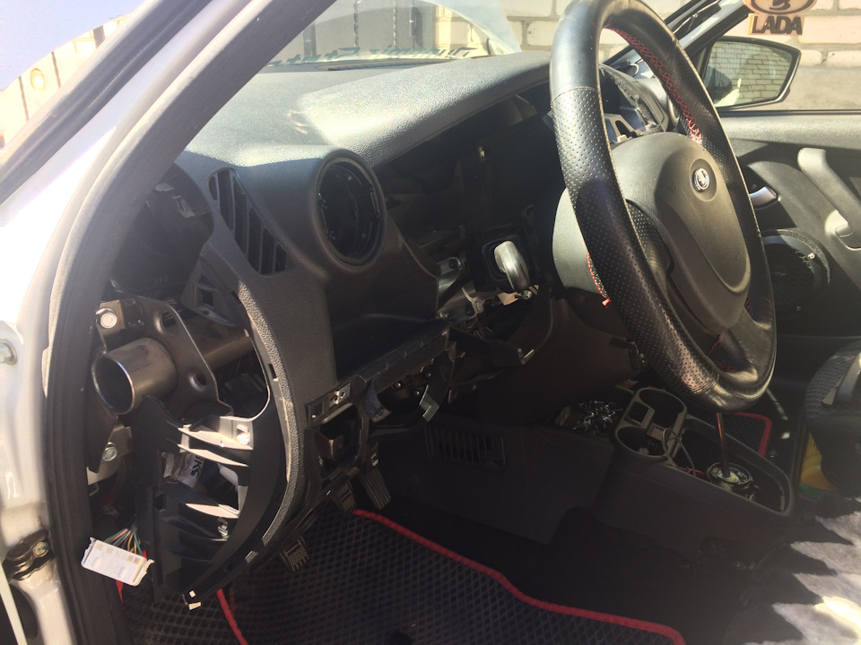 Фото в бортжурнале Lada Granta