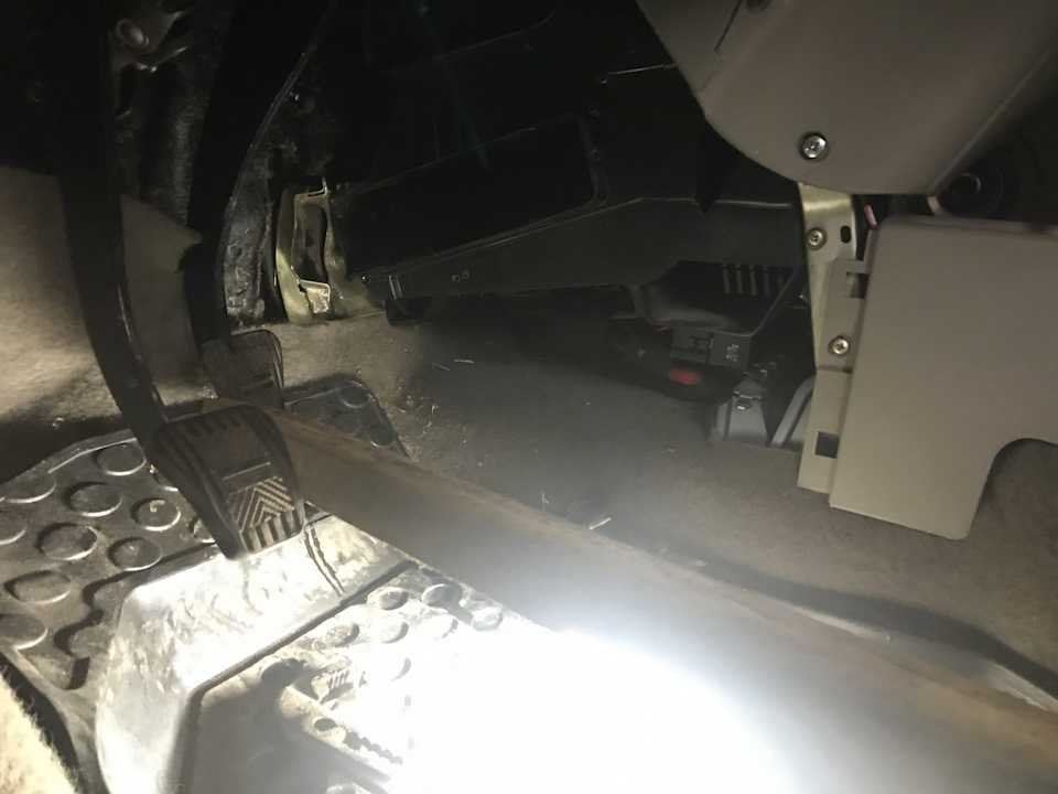 [23] Замена радиатора печки, свечей, фильтров — LADA Калина универсал ...