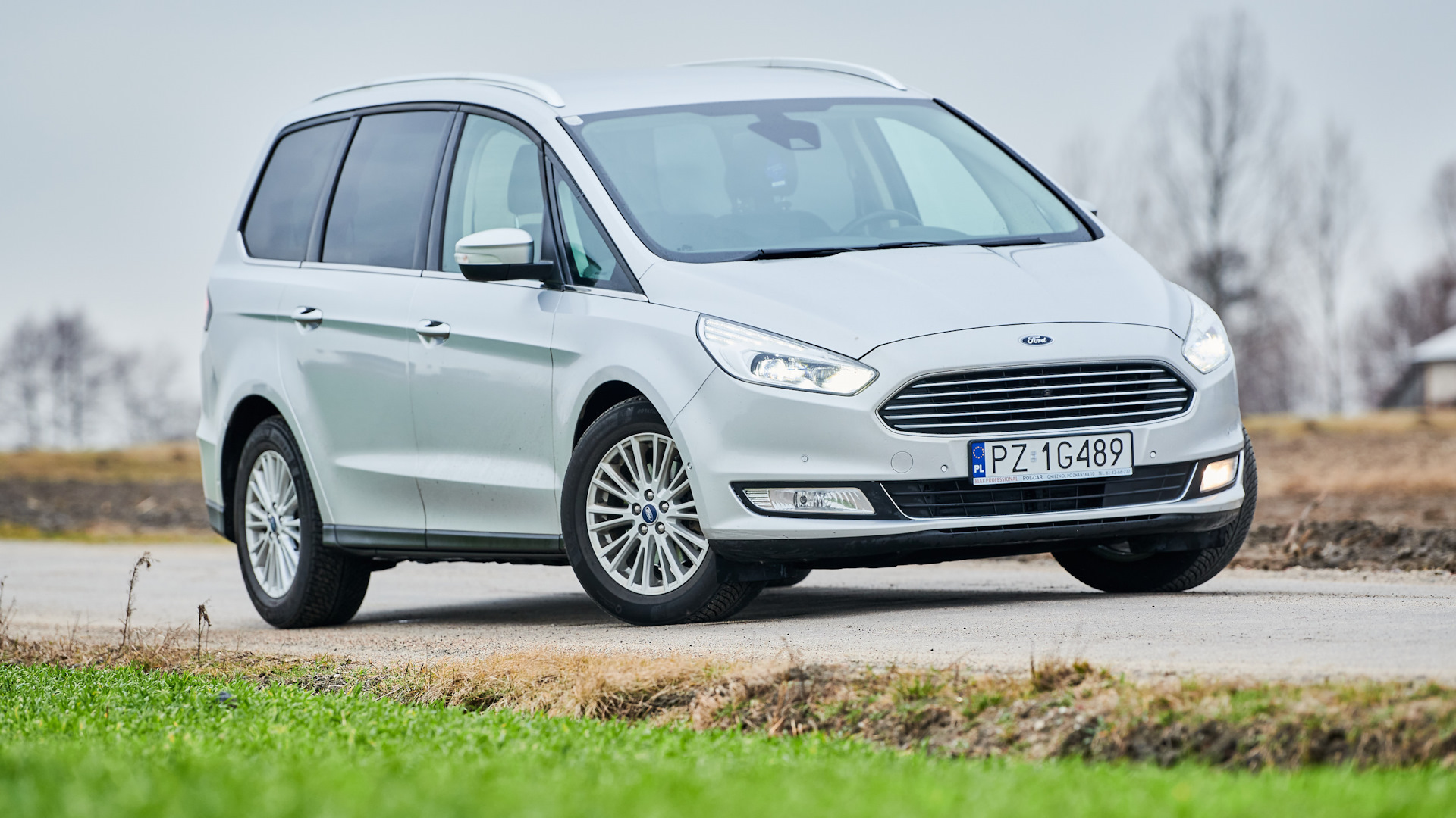 Ford galaxy 2015. Форд Галле машина.