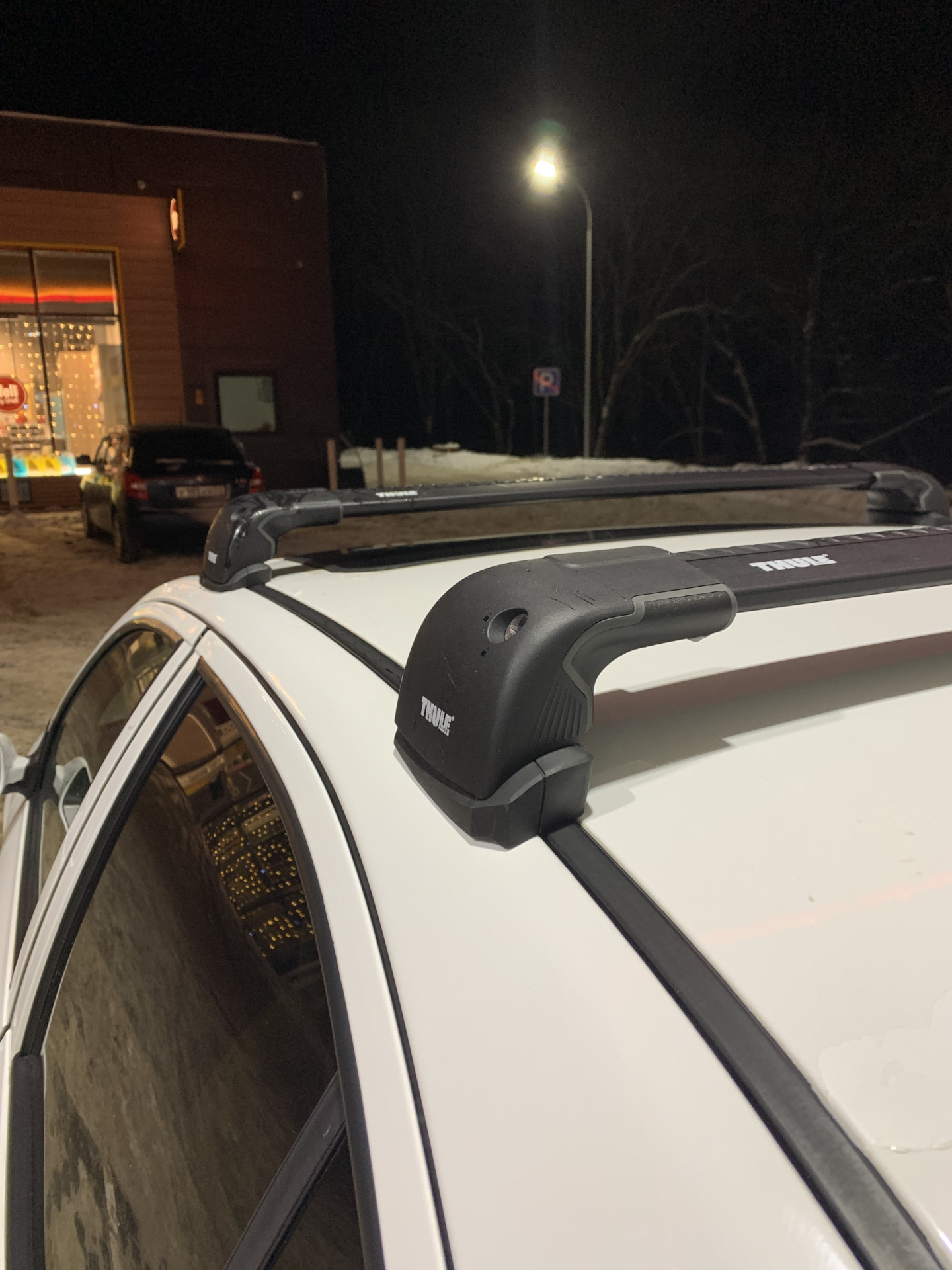 Багажник Thule на Октавия Тур — Skoda Octavia A4 Mk1, 1,8 л, 1997 года ...