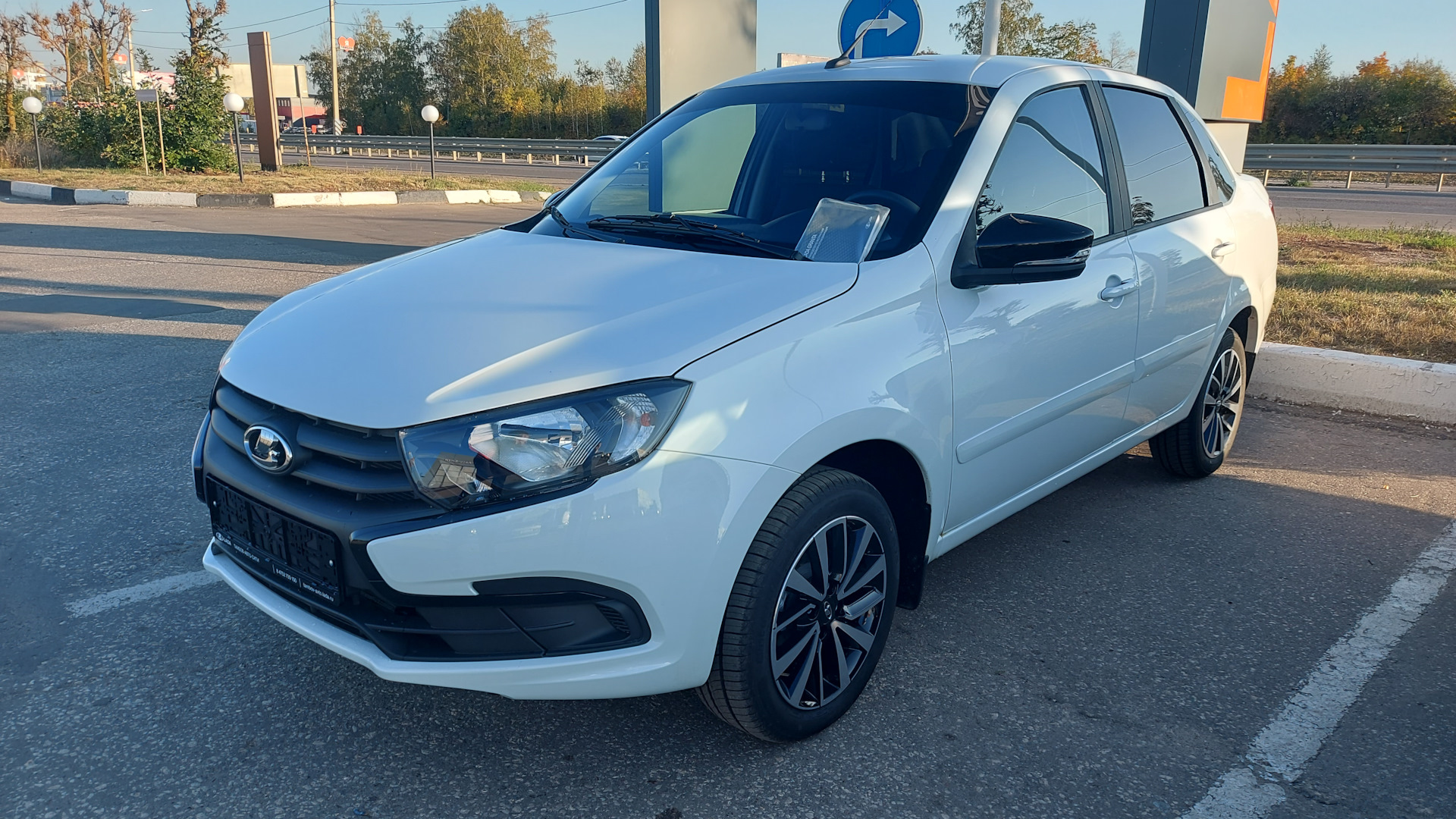 Lada Гранта (2-е поколение) 1.6 бензиновый 2023 | Ледянка на DRIVE2
