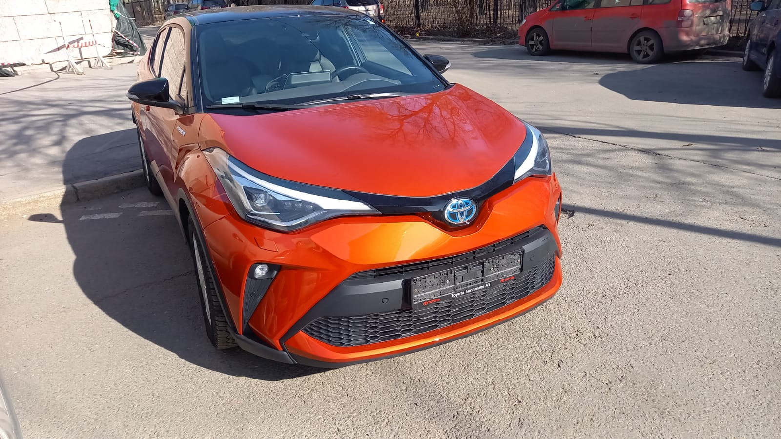 Автомобиль в продаже. — Toyota C-HR Hybrid, 2 л, 2020 года | другое | DRIVE2