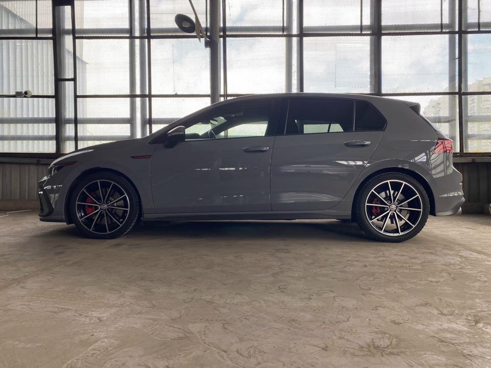 Диски от CS — Volkswagen Golf GTI Mk8, 2 л, 2021 года | тюнинг | DRIVE2