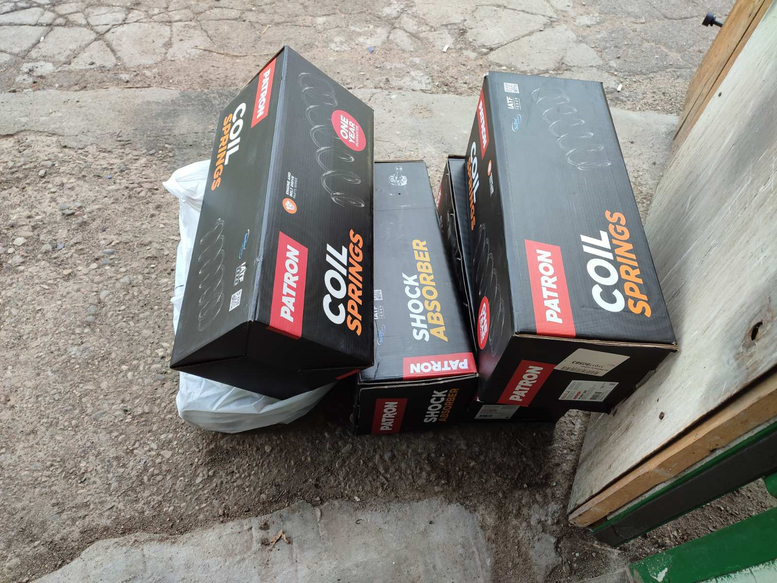 Замена передних амортизаторов и пружин, замена задних пружин от ВАЗ ...