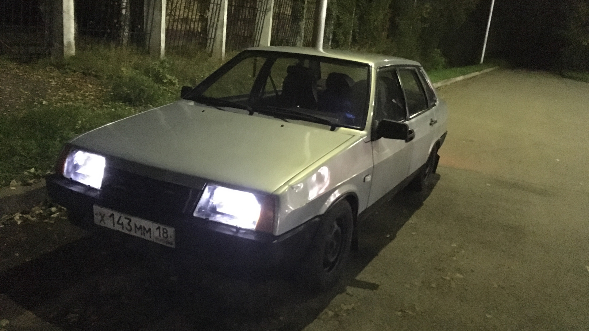 Lada 21099 1.5 бензиновый 2004 | Та которая боится высоты на DRIVE2