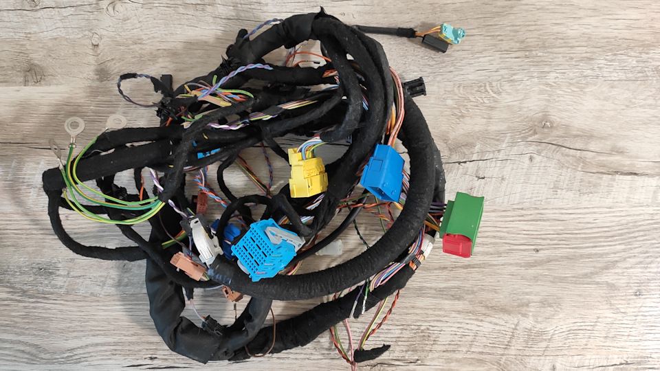 Тизер №2 — Citroen C4 (2G)