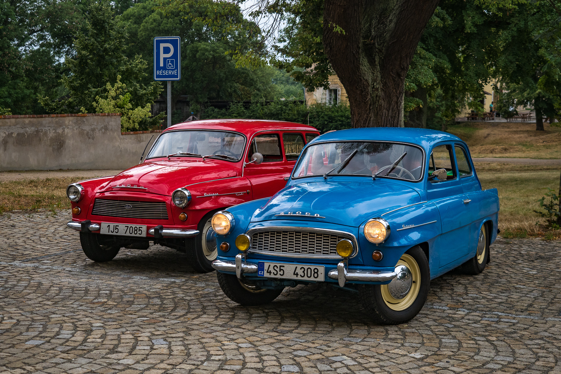 Шкода 100. Шкода 100 1970. Skoda 100l. Машины Шкода 1970 года. Шкода ралли ретро.