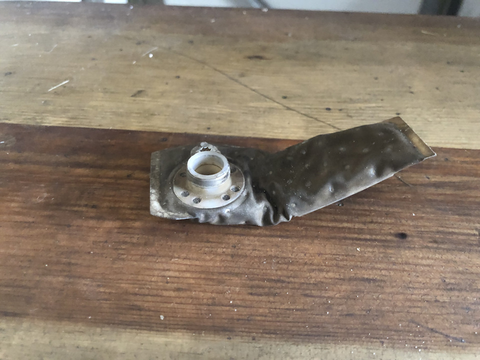 Поменяли сеточку в бензонасосе. — DRIVE2