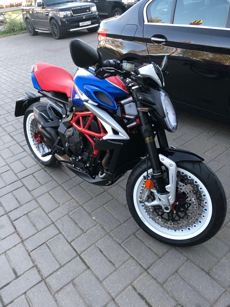 MV Agusta Dragster 800rr RC