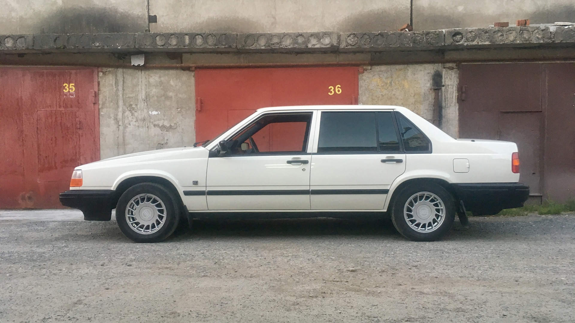 Volvo 940 2.3 бензиновый 1993 | на DRIVE2