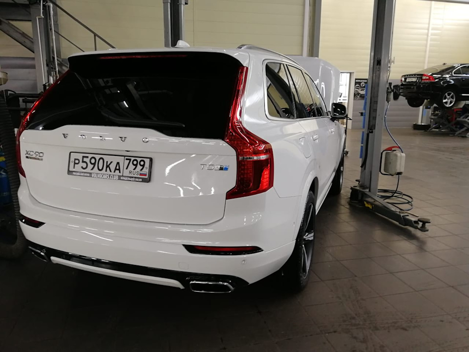 Фото в бортжурнале Volvo XC90 (2G)