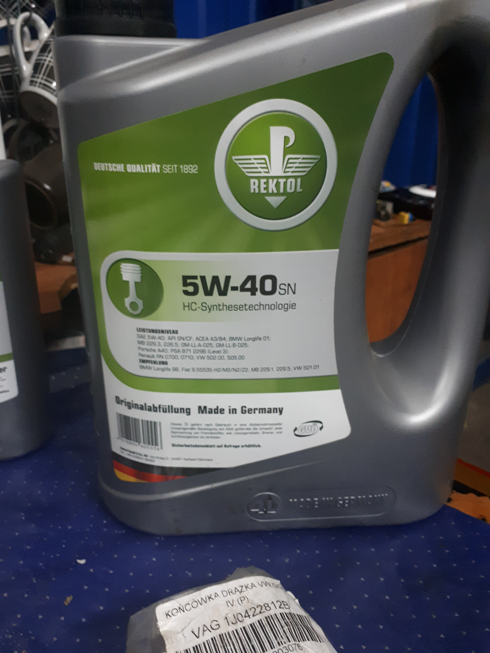 Фото в бортжурнале Volkswagen Golf Mk4. Запчасти на фото: ME2283, GMLLB025, S0101, 1J0422812B