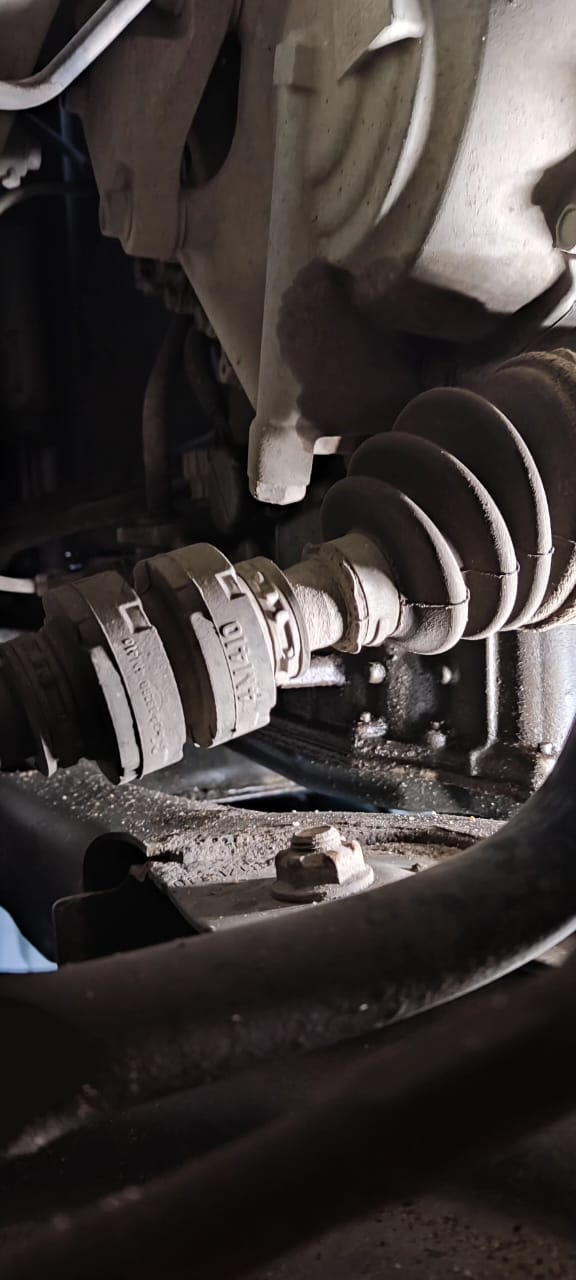 Замена масла в CVT и свечей. — Nissan Juke (1G), 1,6 л, 2012 года ...