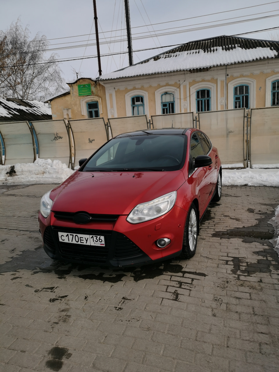 Рамка под номер. — Ford Focus III Hatchback, 2 л, 2012 года | аксессуары |  DRIVE2