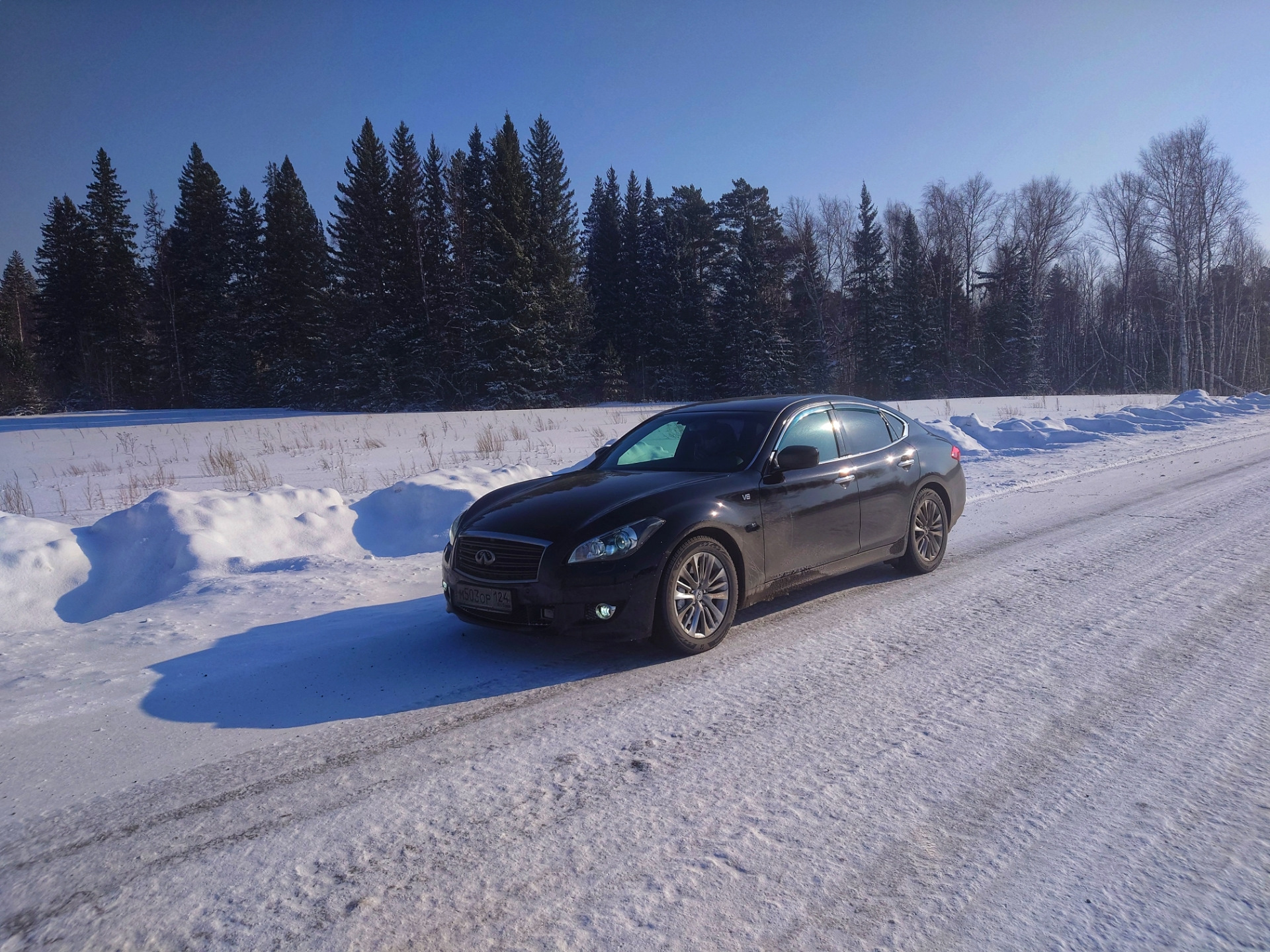 Не Би-Би. — Infiniti M (3G), 5,6 л, 2013 года | просто так | DRIVE2