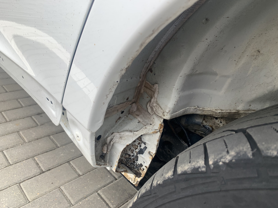 Задняя левая арка. — Volvo XC60 (1G)