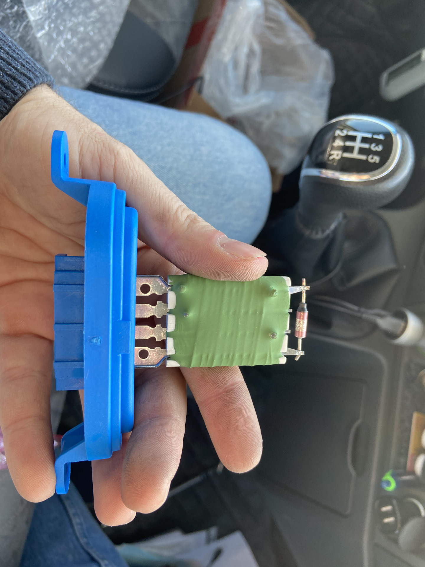 Замена мотора печки и резистора — ГАЗ Газель Next, 2,8 л, 2017 года ...