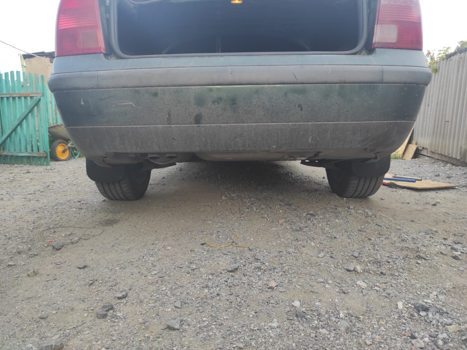 Брызговики. Проба пера — Volkswagen Passat B5, 2,3 л, 1998 года ...