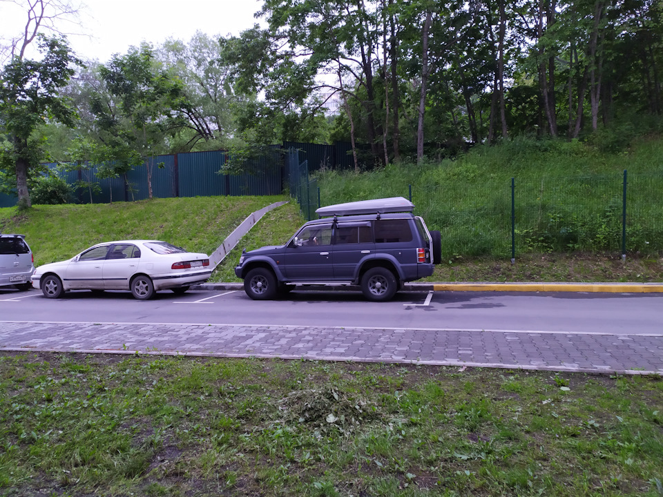 Стук отдаёт в руль на поворотах — Mitsubishi Pajero (2G), 2,8 л, 1995 ...