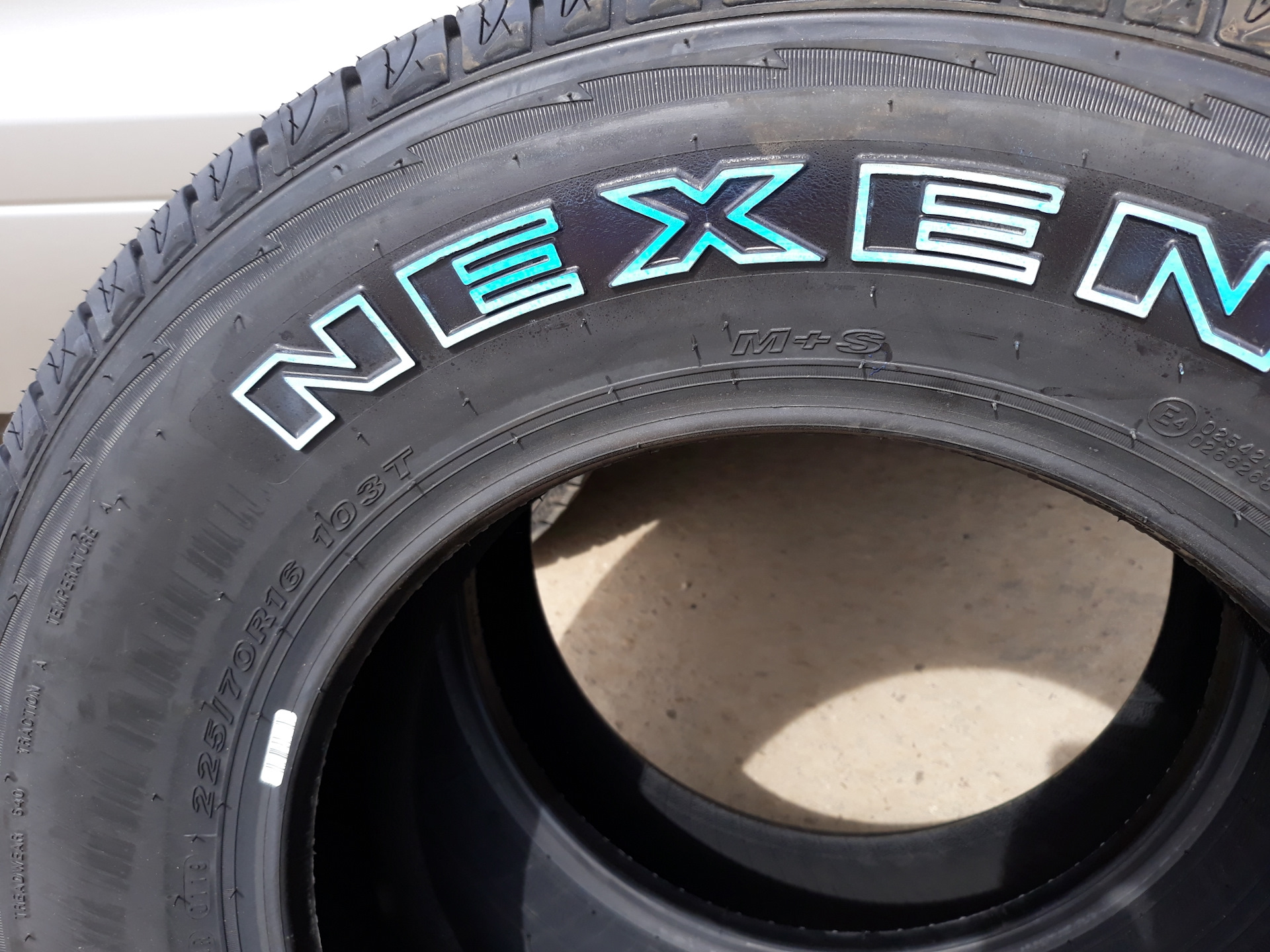 Nexen шины страна производитель для россии. Шины Nexen Tire. Nexen Tire MT шины. Резина Nexen 850. Nexen 225/70 r16.