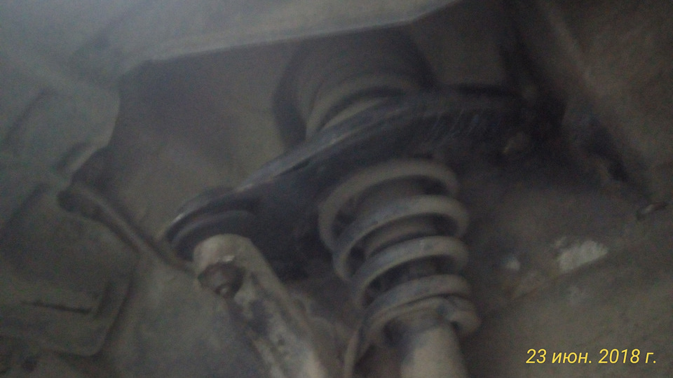 Передние рычаги и линьки от vr4))) контракт с пробегом 70к ...