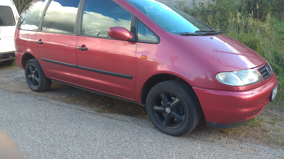 Не горит противотуманка задняя — SEAT Alhambra, 1,9 л, 1997 года ...