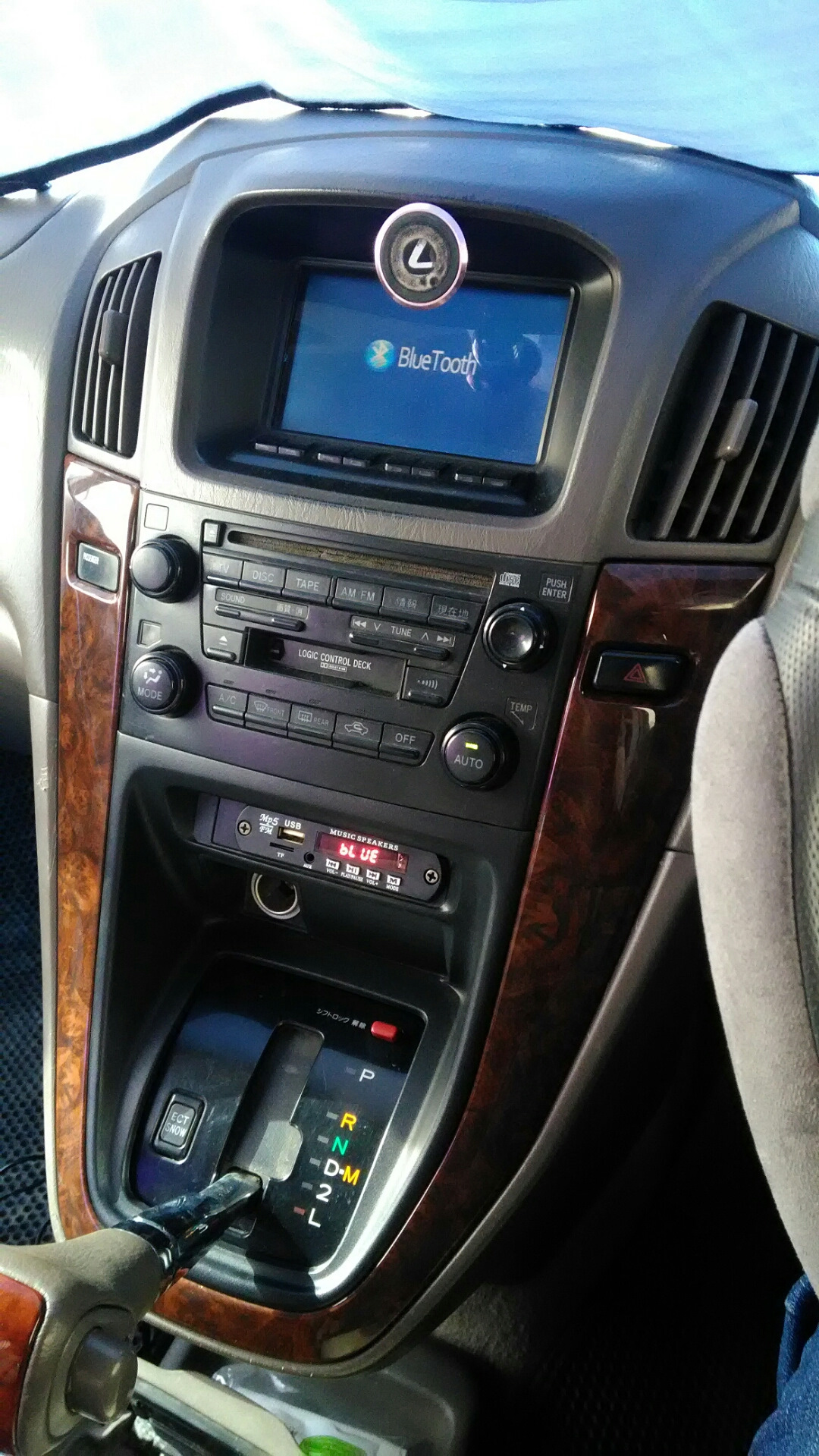 Переходная рамка андроид 9 дюймов на тойота харриер 2002г. Харриер андроид. Андроид на харриер. Харриер андроид. Магнитола андроид на харриер.