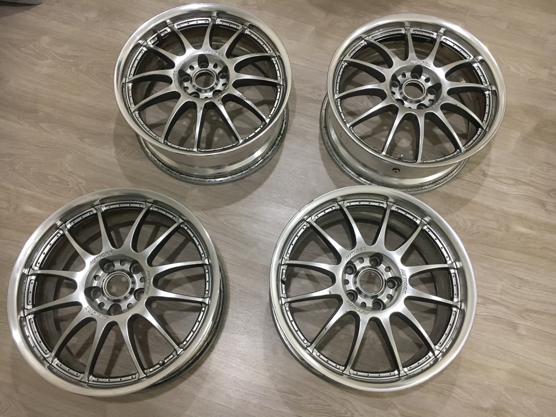 Диски omanyt touareg. Диски ssr type c r18. Atlantique r18. 5j. Rays volk gt-c face2.