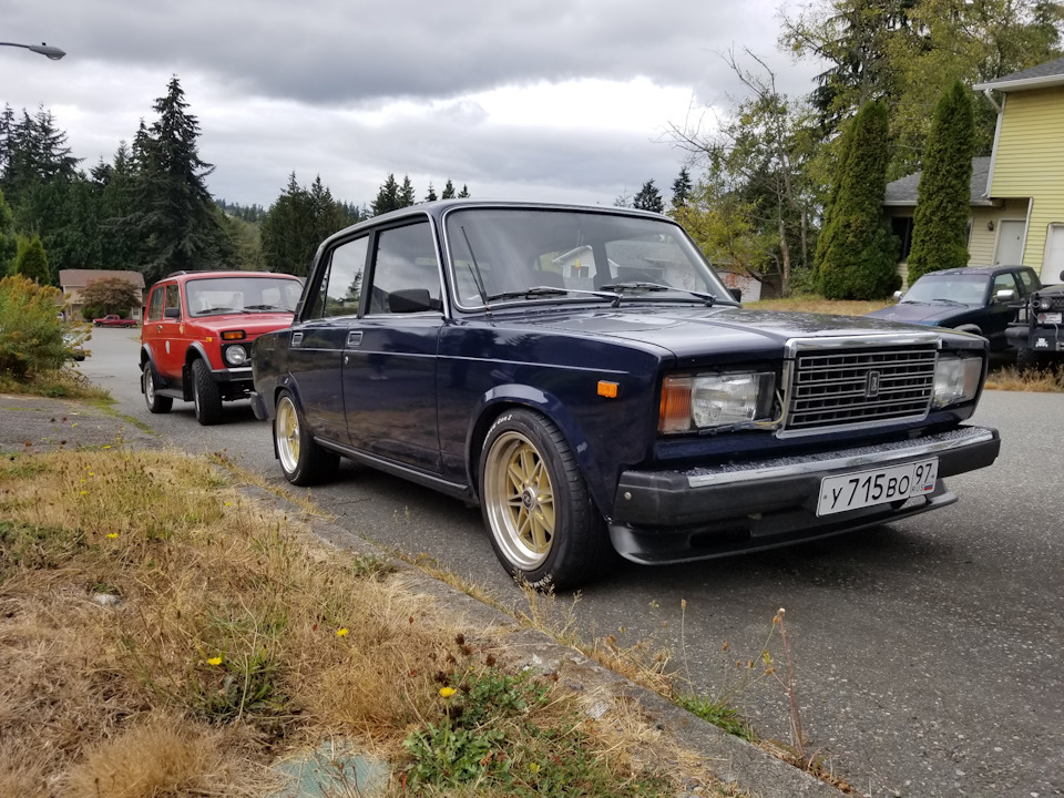 Custom Lada 2107