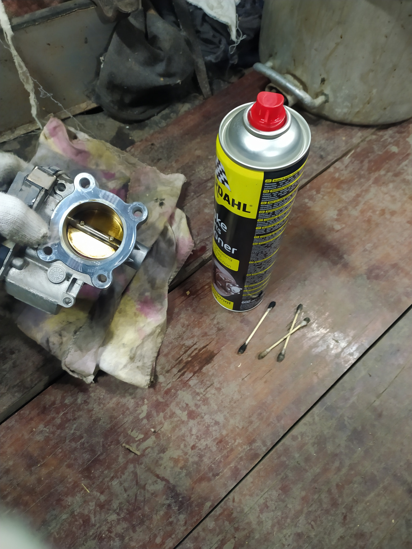 Прокладка дроссельной заслонки шевроле кобальт 2013. Схема адаптации дроссельной заслонки шевроле кобальт. Дроссельная заслонка cruze 1. Чистка дроссельной заслонки кобальта. 40327а заслонка.