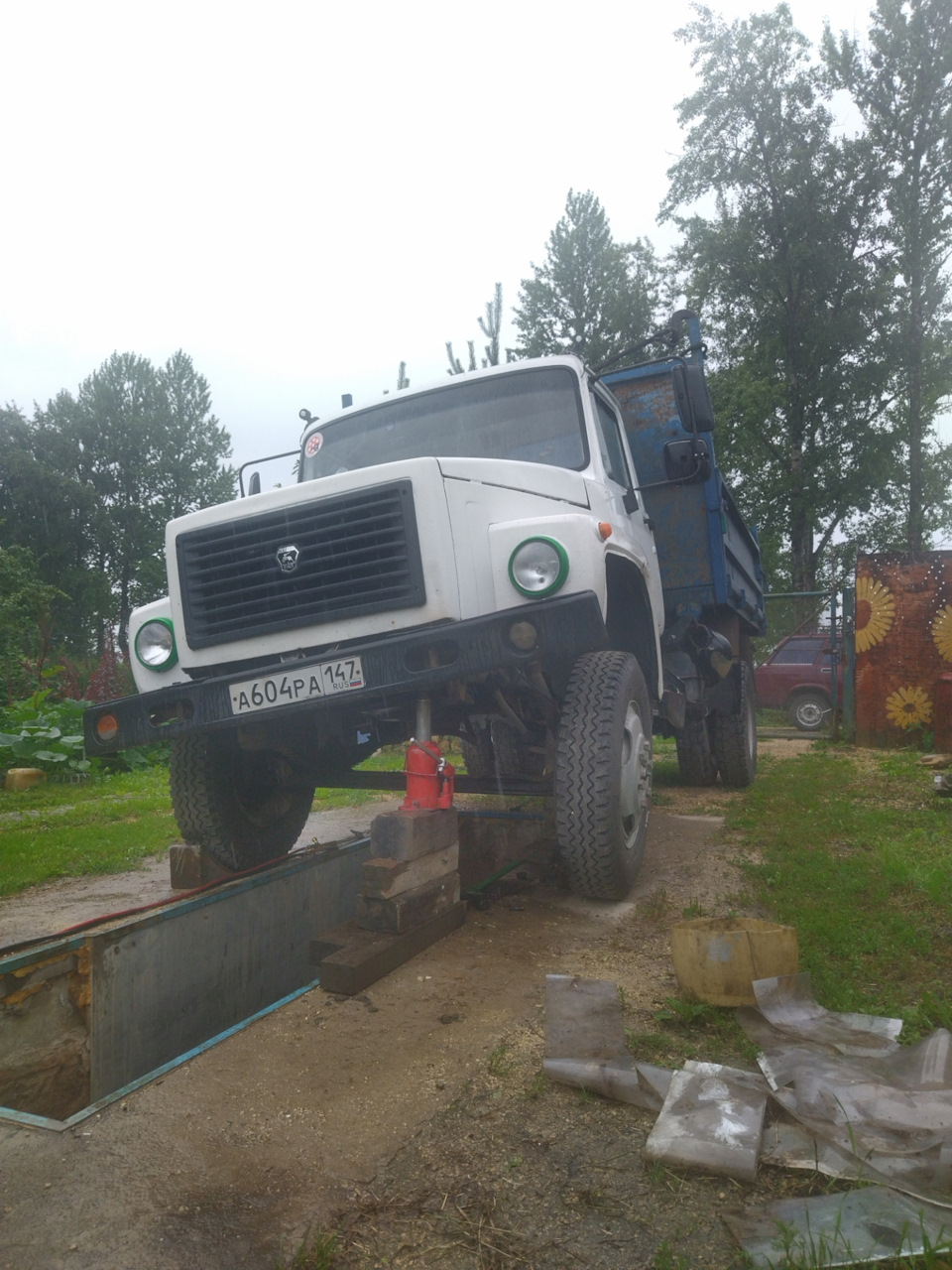 Замена листа рессоры — ГАЗ 53, 4,7 л, 2007 года | поломка | DRIVE2