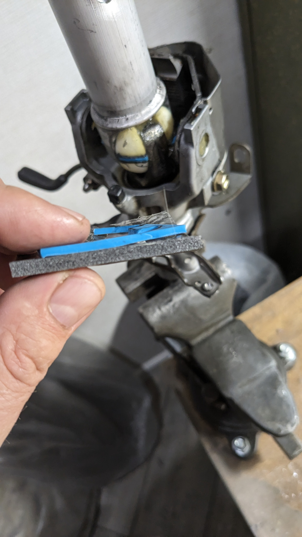 стук в рулевой колонке — Toyota Land Cruiser Prado 120-series, 2,7 л ...