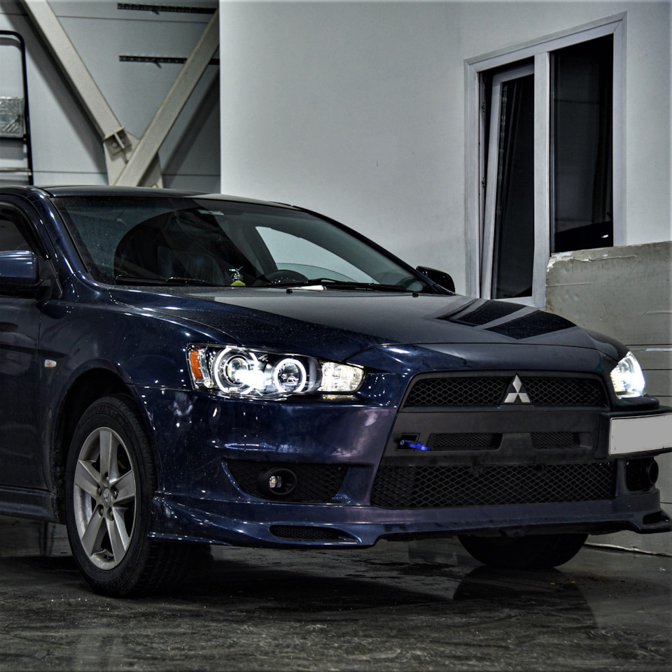 Mitsubishi Lancer X. Светодиодные вставки в фары — TAU tech на DRIVE2