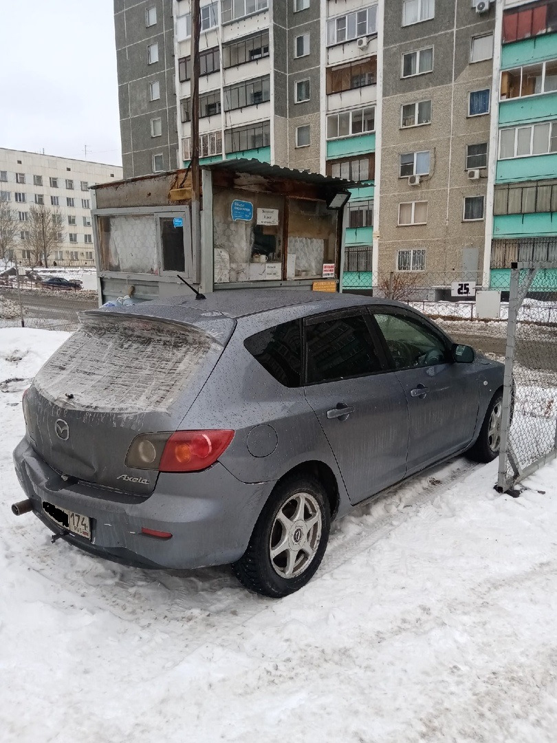 1. Ночь. Двор. Колхоз. Или первое знакомство — Mazda Axela (1G), 1,5 л,  2004 года | покупка машины | DRIVE2