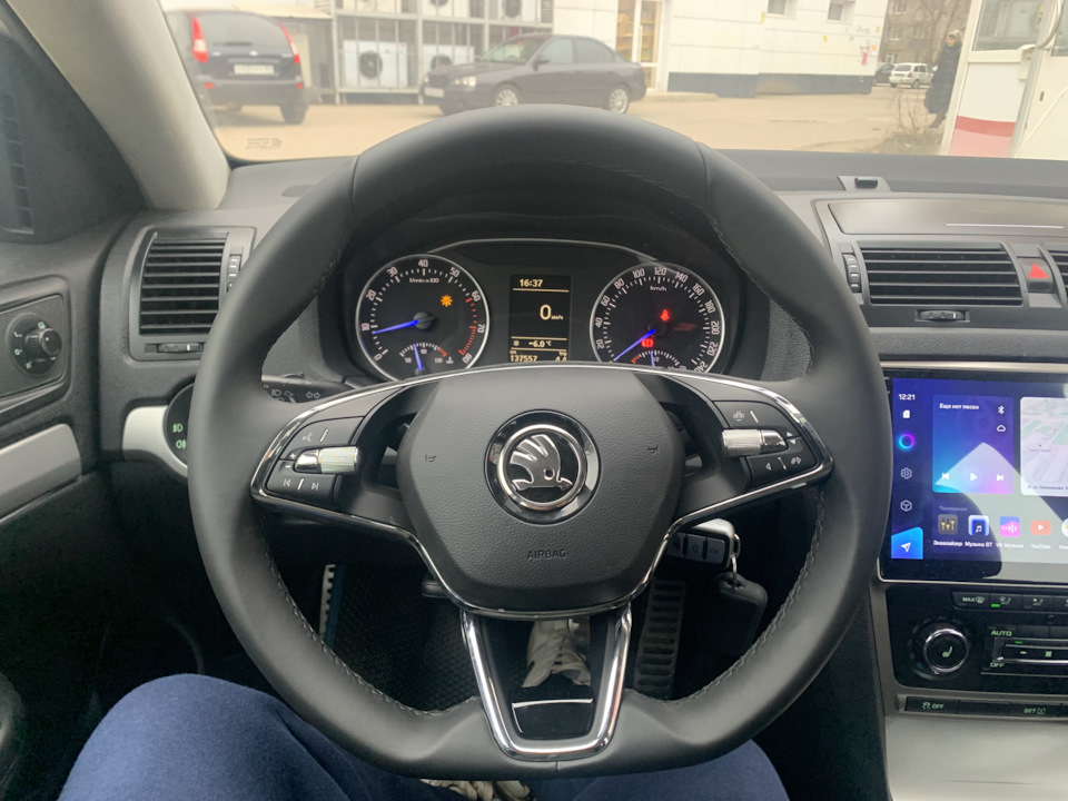 Новый руль октавия а8 — Skoda Octavia A5 Mk2, 1,8 л, 2012 года | тюнинг ...