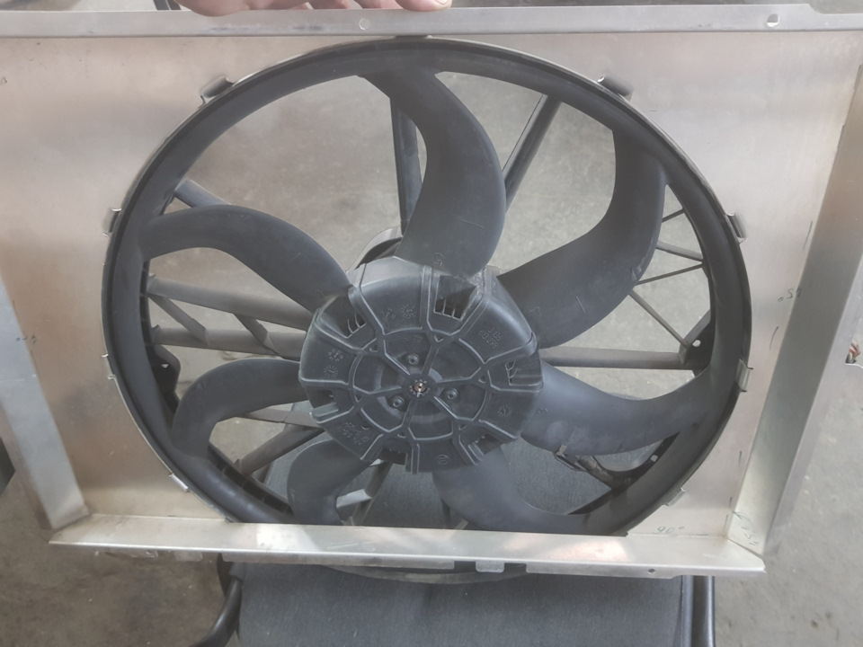 Фото в бортжурнале BMW 5 series (E34)