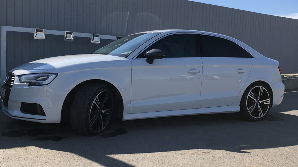 Друзья что там с кокпитом опять ?) — Audi A3 (8V), 1,4 л, 2019 года ...