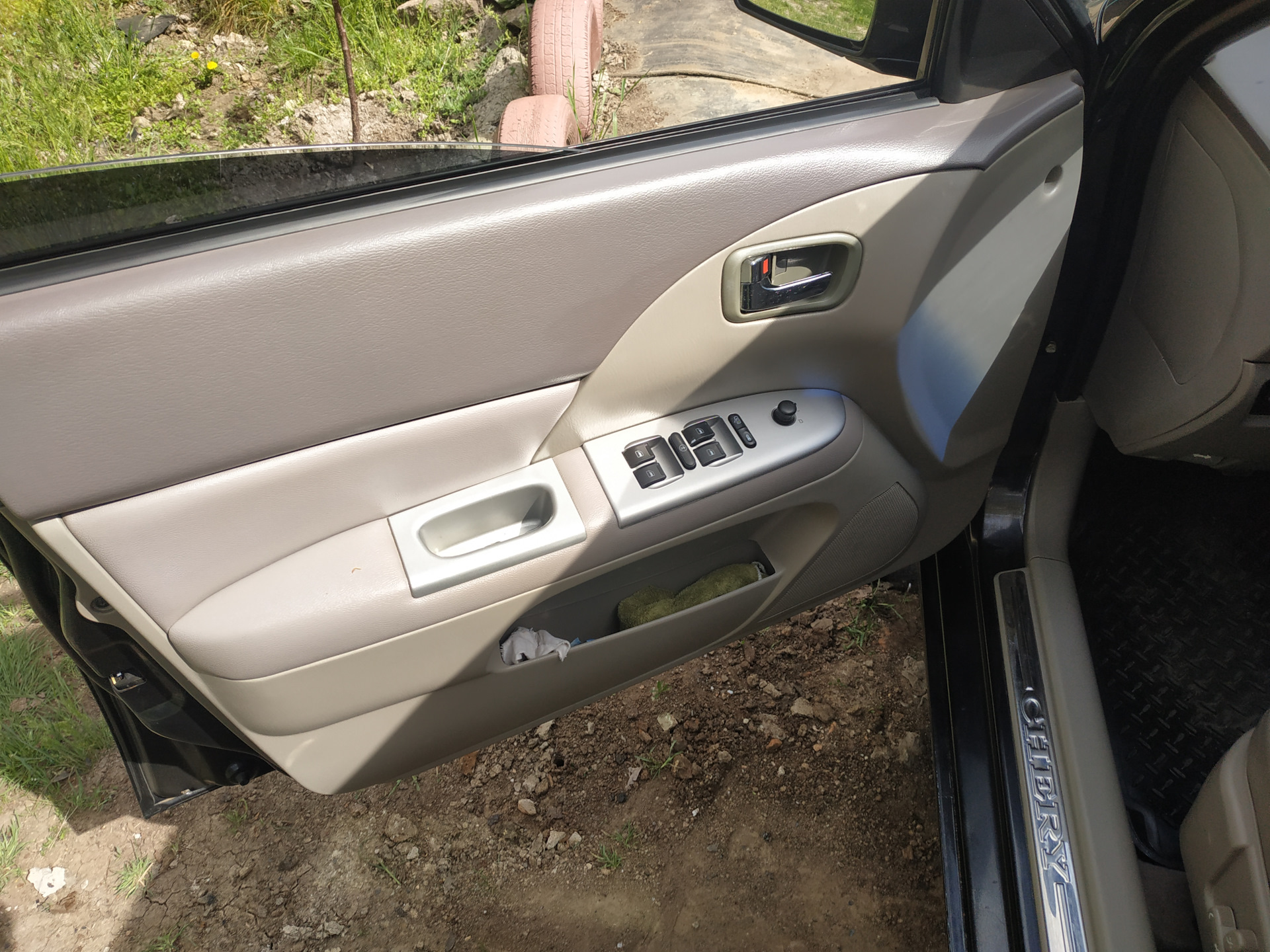 Решил почистить в салоне и кожу Чери элара фора А21 — Chery Elara, 2 л ...