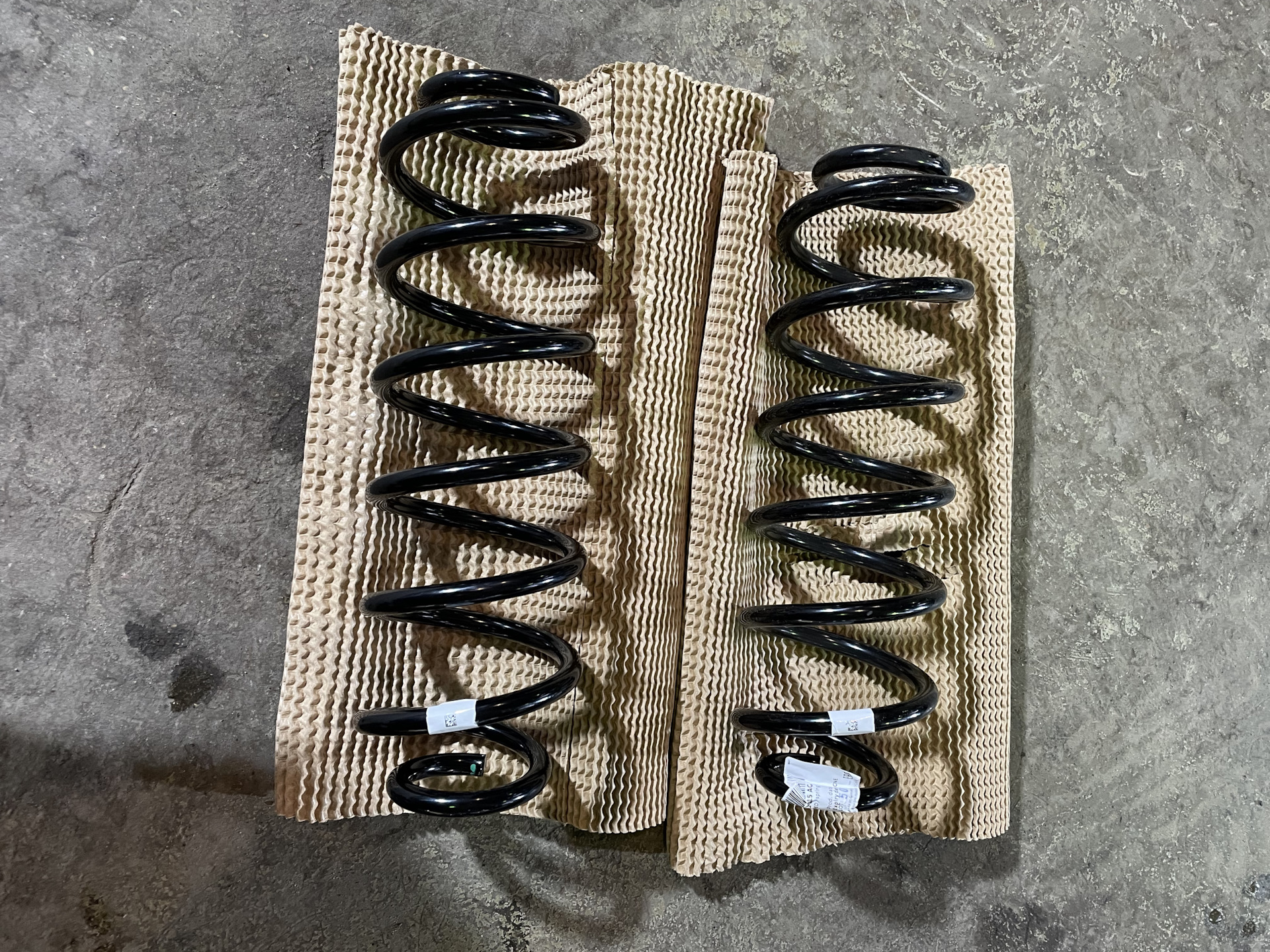 Купить Пружины Шкода Октавия А4 1.8