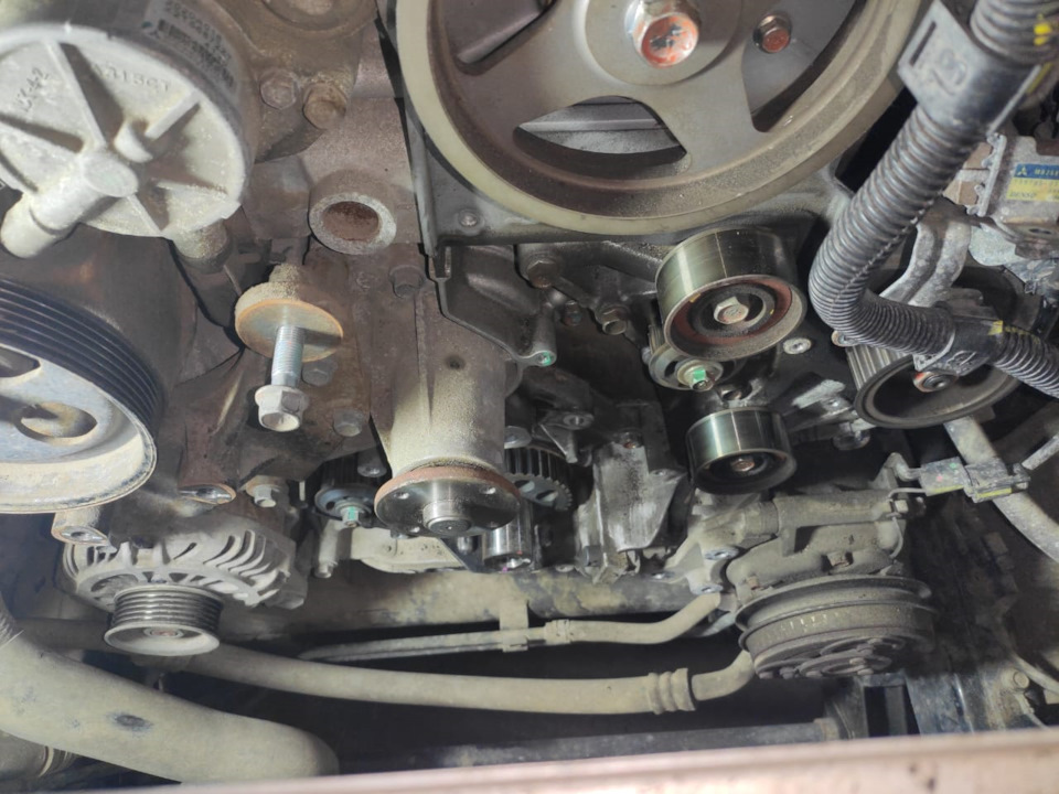 Замена ремня паджеро спорт 2