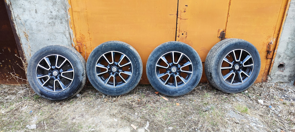 Шины летние Kumho 215/65 R16, литые диски К/К 6,5Jx16 ET33 5x112 на ...
