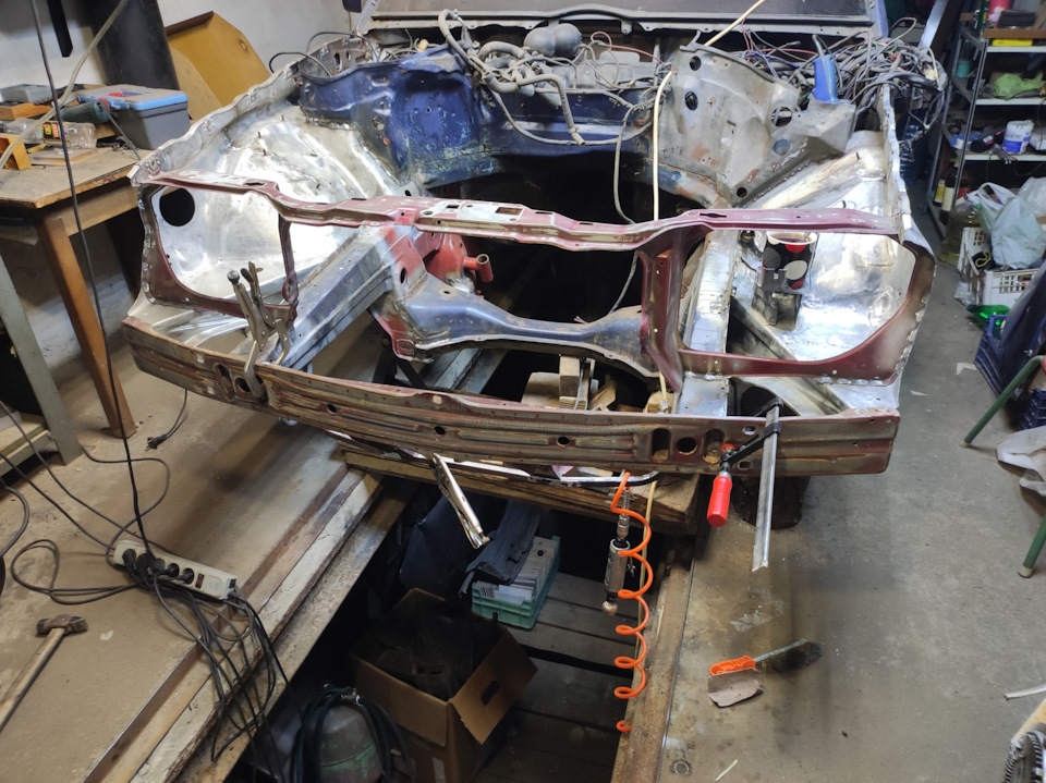 Пристегнул балку, вроде бы подошла — Mercedes-Benz E-Class (W124)