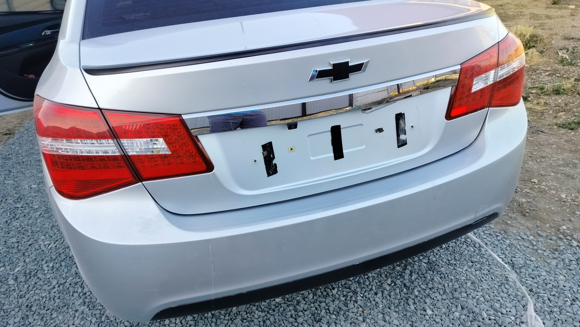 Наклейка на бок / лип спойлер — Chevrolet Cruze (1G), 1,8 л, 2011 года ...